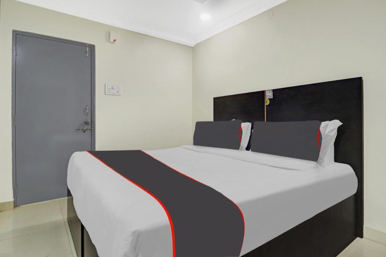 Super Collection O Sahasra Nearkondapur Hotel Hyderabad Exterior foto